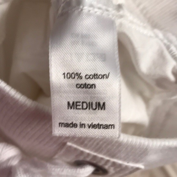 Super comfy white shorts! - Picture 3 of 3